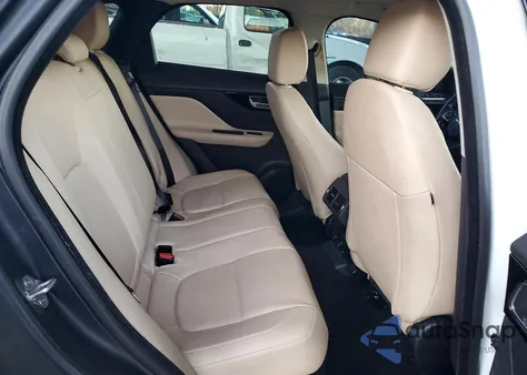 2017 Jaguar F-Pace z USA, uszkodzony, nr VIN SADCS2BN8HA094666